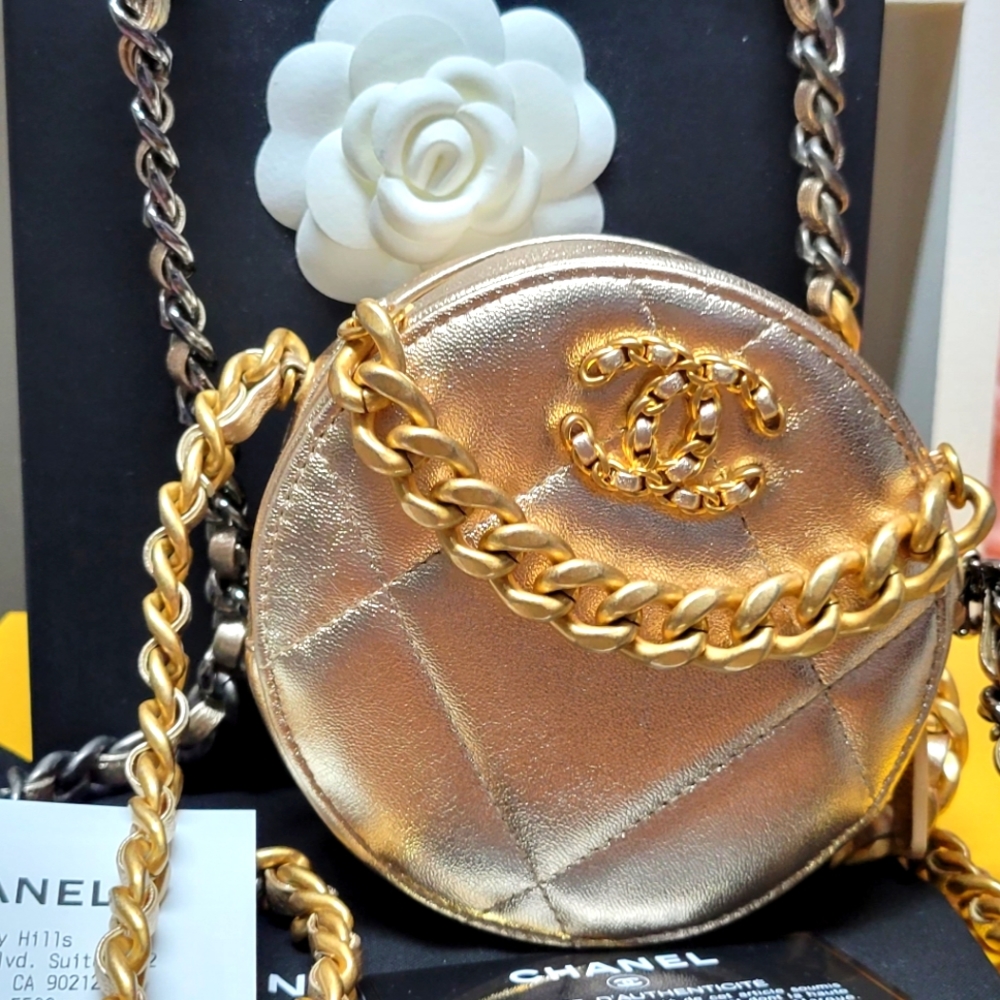 Authentic Chanel 19' Clutch with Chain Gold